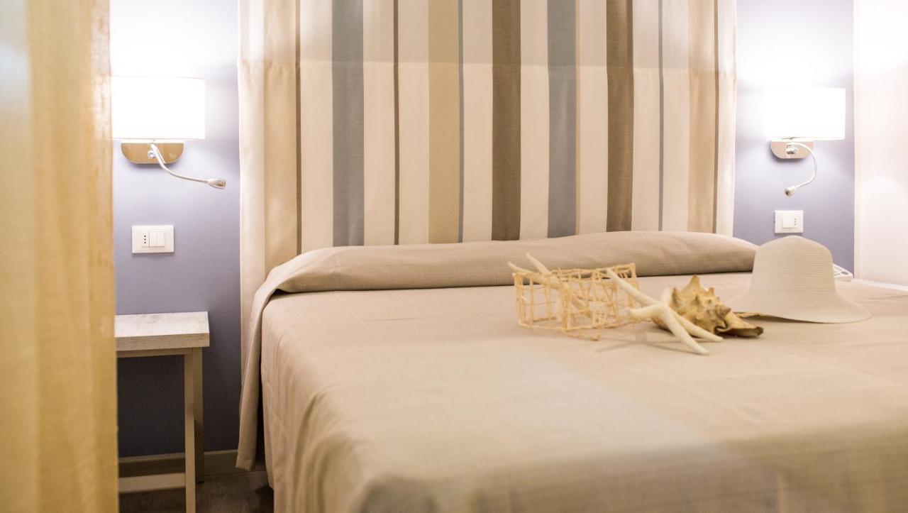 Hotel Trieste Cesenatico Phòng bức ảnh