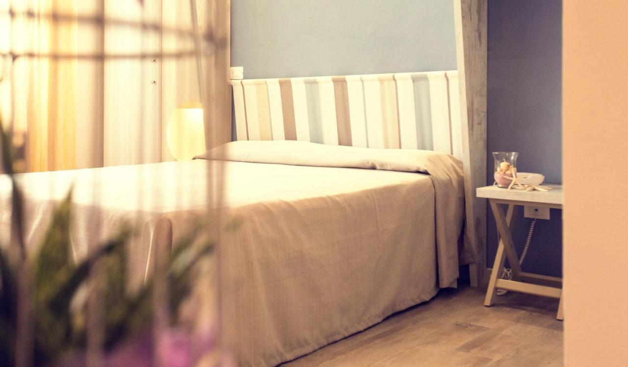 Hotel Trieste Cesenatico Ngoại thất bức ảnh